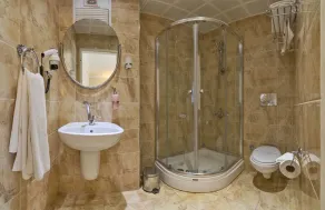 Fuar Hotel - Bathroom