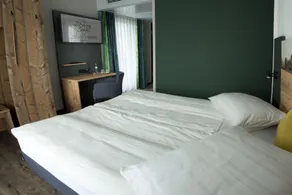 Hotel Zum Grünen Baum - Chambre