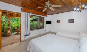 Costa Verde Inn - Room
