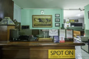 SPOT ON 2054 Hotel Arimbi 3 - Reception
