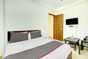 Hotel Royal Avenue By F9 Hotels - Room