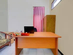 OYO Life 91116 Pelangi Residence Syariah - Rezeption