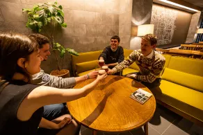 KéFU stay & lounge - Ristorante