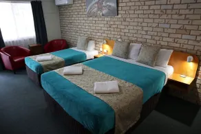Kilcoy Gardens Motel - Room