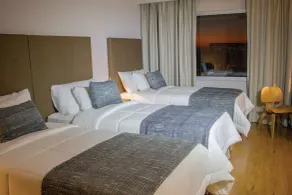 Dazzler by Wyndham Asuncion - Room