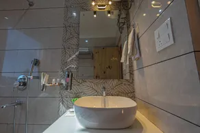 The Golden Castle Hotels - Bathroom