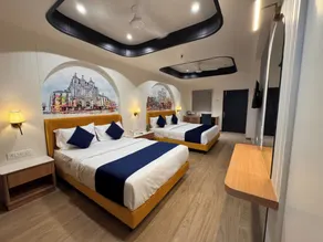 Hotel Royal Galleria - Room
