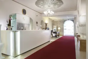 Hotel Corallo - Borne des arrivées/des départs