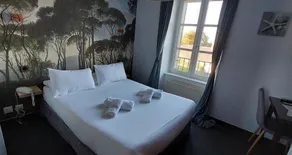 Logis Le Prieuré - Room