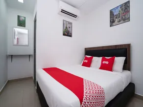 OYO 44093 Vrm Hotel - Room