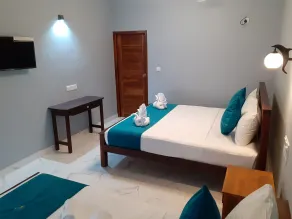 MRD Beach Hotel - Chambre