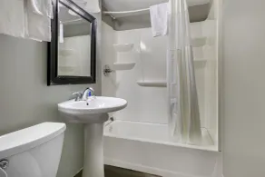 Knights Inn Bristol - Salle de bain