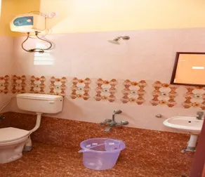 Aishwaryam Deshna Service Apartment Ambattur Chennai - Salle de bain
