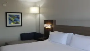 Holiday Inn Express & Suites Wilson-Downtown by IHG - Chambre