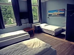 Apart Hotel Sarstedter Hof - Room