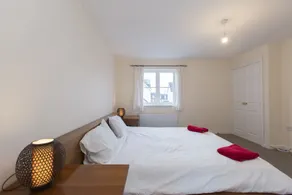 5 Rosebay Gardens - Room