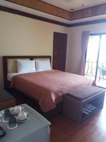 Infinity Heights Resort - Room