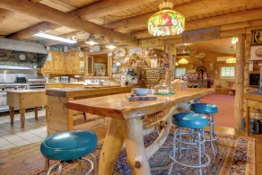 Handcrafted Log Cabin in Candor: Group Getaway! - Innenbereich