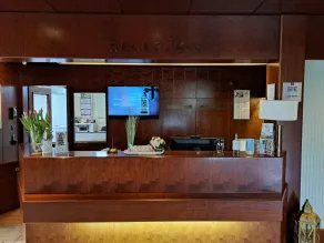 Leine Hotel - Réception