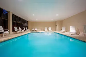 Holiday Inn Express Hotel & Suites Hermosa Beach by IHG - Piscina