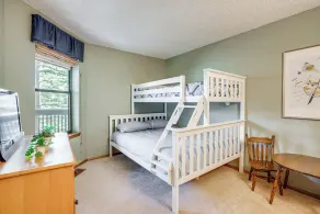 Steps to Main Street: Mtn-view Frisco Condo - Quarto