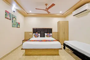 FabHotel Aruna Executive Inn - Camera