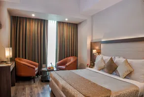 Hide Away Suites - Room