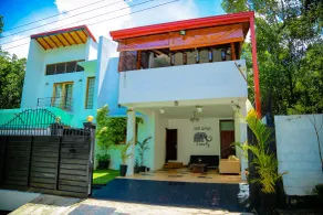 Nelinsa Kandy - Área de estar no saguão