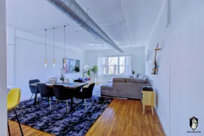 The Stallion - Room
