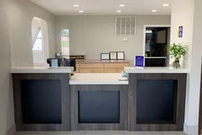 Days Inn by Wyndham Wagoner - Lobby