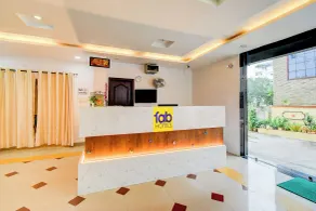 FabHotel Pushpa Grand - Reception