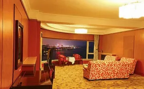 Qingdao Donghai Hotel - View from room