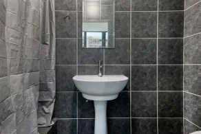 Inn & Out Express Sea Point - Bathroom