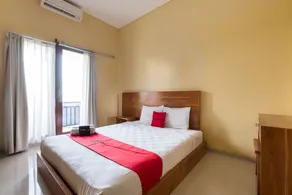 RedDoorz at Kerta Dalem Sidakarya Denpasar - Chambre