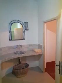 LESCALE DE OUARZAZATE - Vue de la chambre