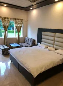 THE PALMS RESORT - Zimmer