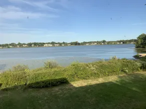 Lakeside Inn - Vue de la chambre