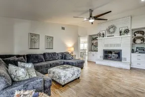 Waterfront Home on Canal w/ Dock & Pedal Boat! - Innenbereich