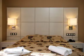 Theros Hotel - Rom