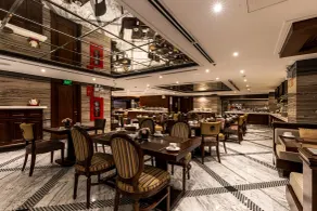 The Lapis Hotel - Restaurant
