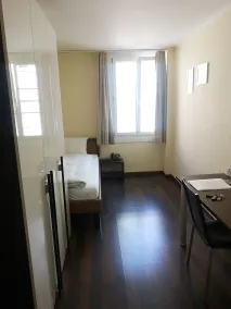 Hotel Goldener Schlüssel - Room
