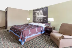 Super 8 by Wyndham Logansport - Zimmer