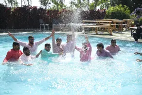 Parim Park Resort And Suites - Pool