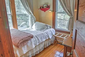 Lakefront New Preston Cottage m / Dock & Fire Pit! - Interiør