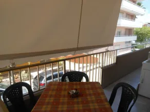 The Wisteria Apartment Near to Main Beach - Sacada