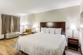 Red Roof Inn PLUS+ Dallas - Addison - Rum