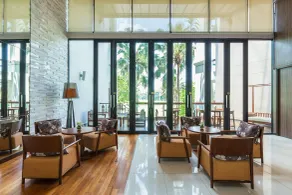  Summit Windmill Golf Suite Hotel @Suvarnabhumi - Coin salon dans le hall
