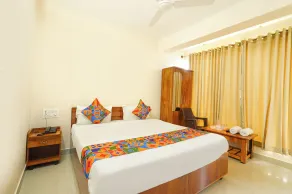 FabHotel Fabulous - Room