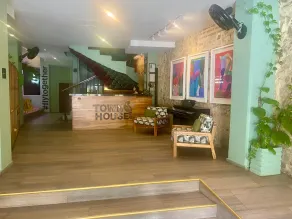 Townhouse Boutique Hotel - Reception