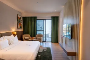 Velmore Kasauli Operated by Royal Orchid Hotel Ltd. - Vue de la chambre